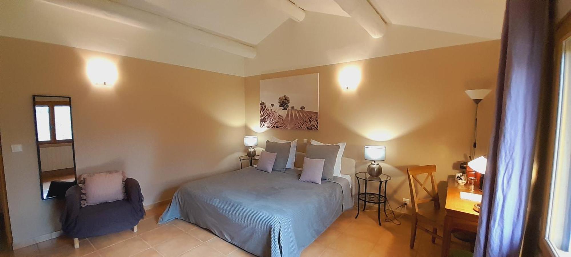 Le Mas Des Vergers Salon-de-Provence Bagian luar foto
