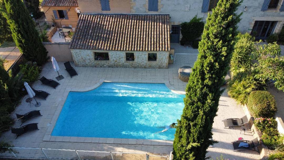 Le Mas Des Vergers Salon-de-Provence Bagian luar foto